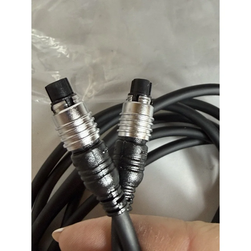 Olympus OM System Electronic Flash TTL Auto CORD T 2m - New Old Stock